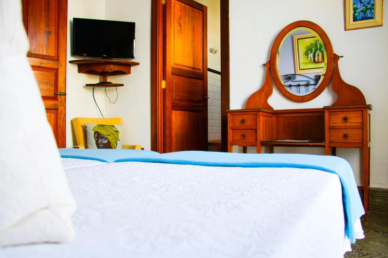 Casa Rural Villa Lola Y Juan Ариа Экстерьер фото